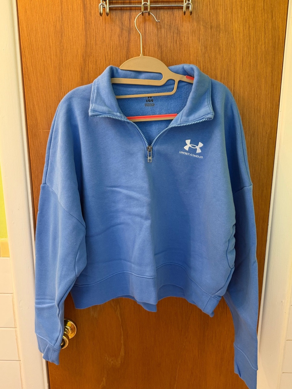 Under Armour Sweatshirt